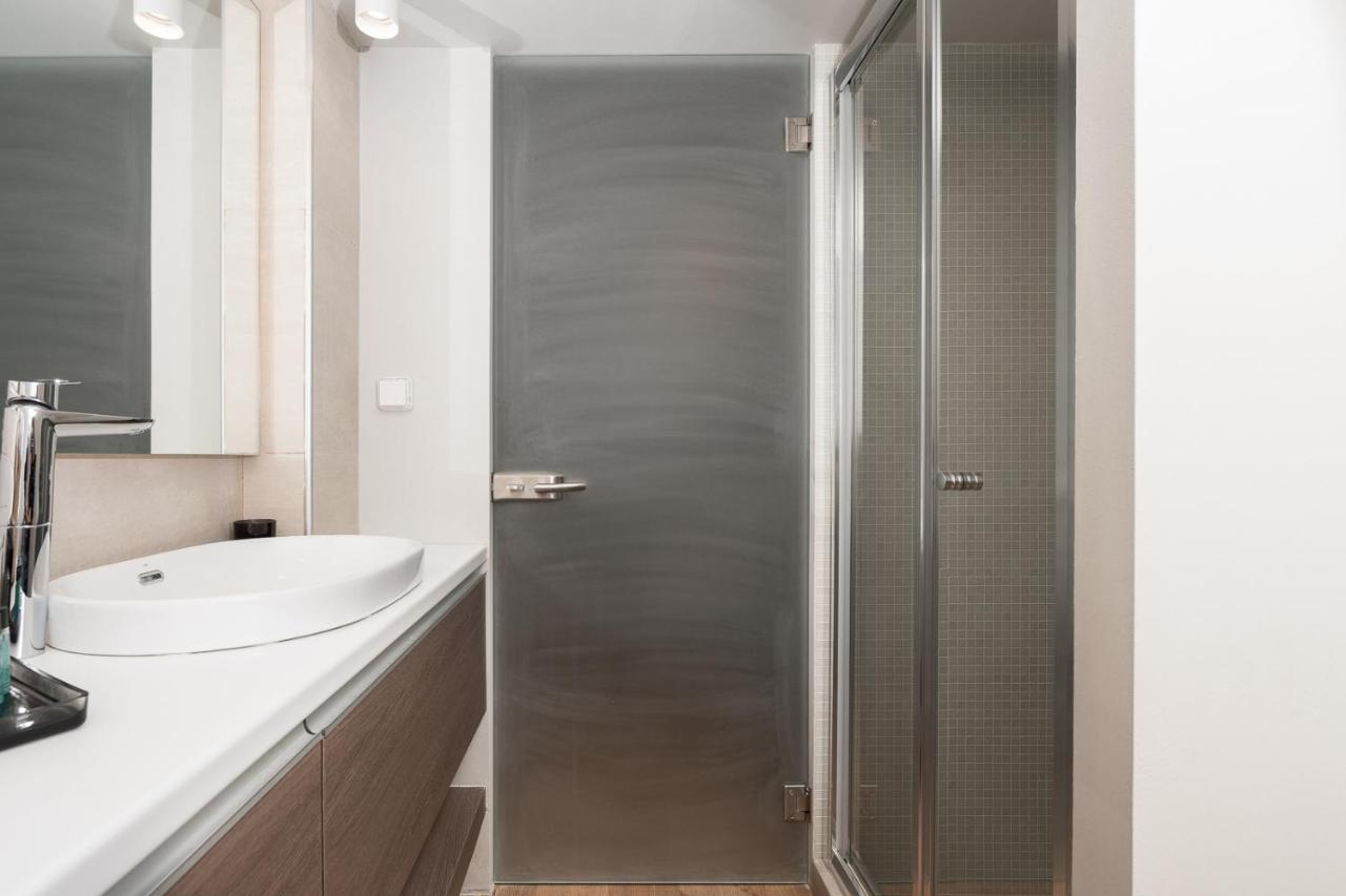 Blue Avra Apartment By A&D Properties Pórto Ráfti Extérieur photo